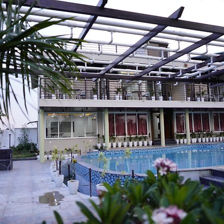 Fun O Farm Luxury Farm Villa Indore Exterior photo